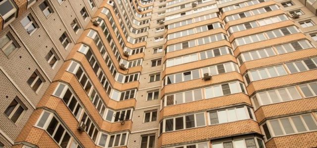Ипотечников в России начнут лишать единственного жилья